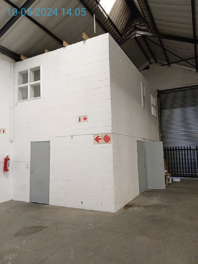 To Let Commercial Property for Rent in Okavango Park Western Cape